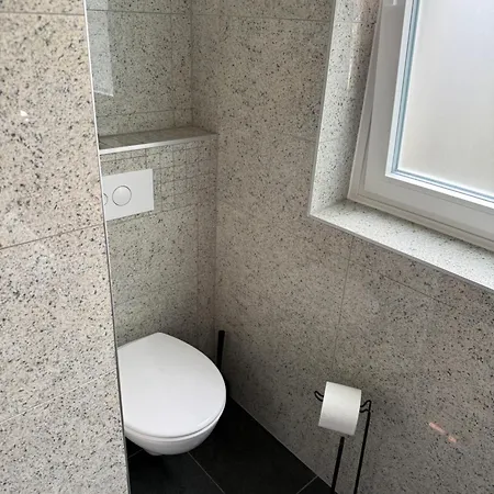 Outstanding Next To Messe Essen&dus Apartman